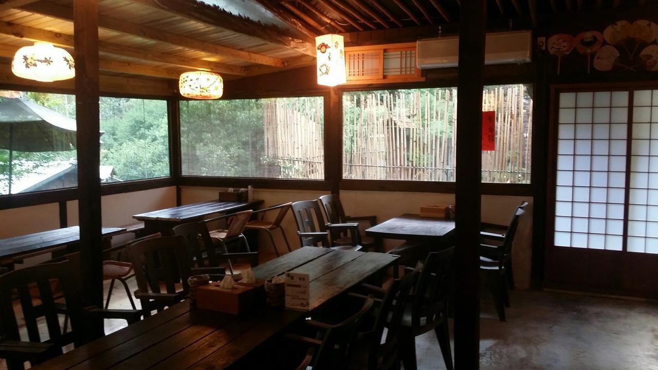 Bright Moon Homestay Dongshi  Exterior photo