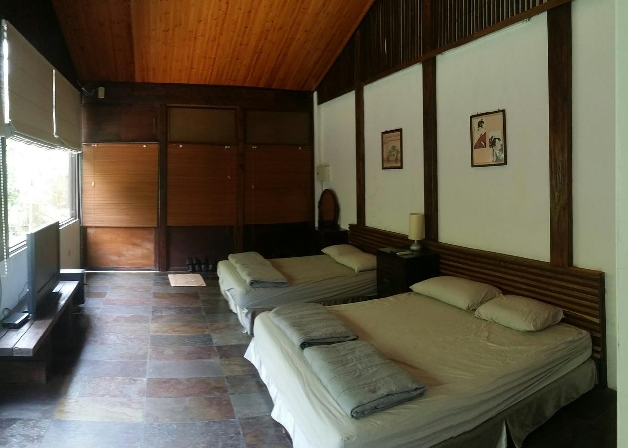 Bright Moon Homestay Dongshi  Exterior photo